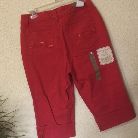 Hannah Capri cuffed leg 8 - Picture 3 of 14